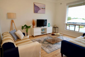 Victor Sanctuary - Family-Friendly - Shop & Beach, Victor Harbor